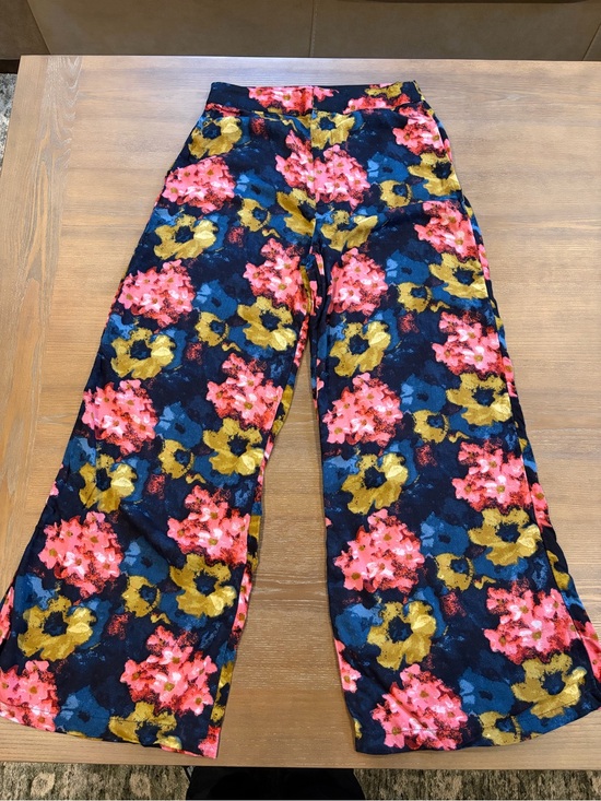 Abercrombie & Fitch Pants - Abercrombie & Fitch Navy Floral Wide-Leg Pants